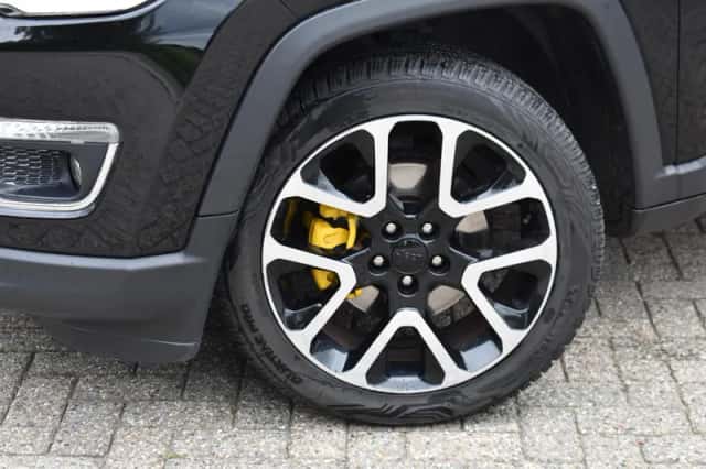 Jeep Compass (2019) thumbnail 5