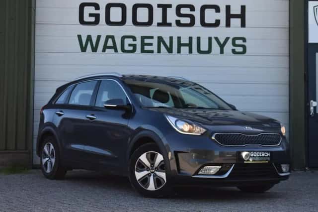 Kia Niro (2019) thumbnail 2