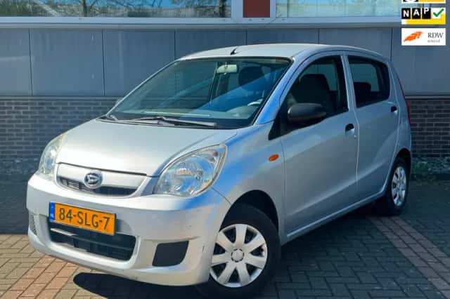 Daihatsu Cuore (2011) thumbnail 1