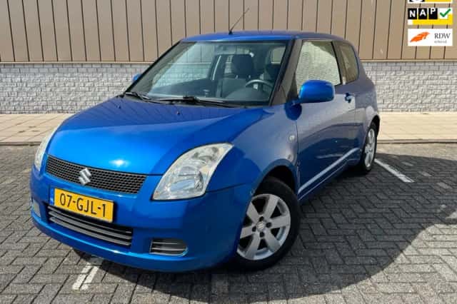 Suzuki Swift (2008) thumbnail 1
