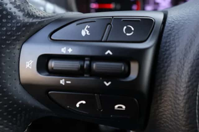 Kia Picanto (2018) thumbnail 6