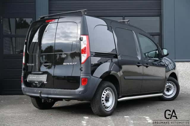 Renault Kangoo (2020) thumbnail 2