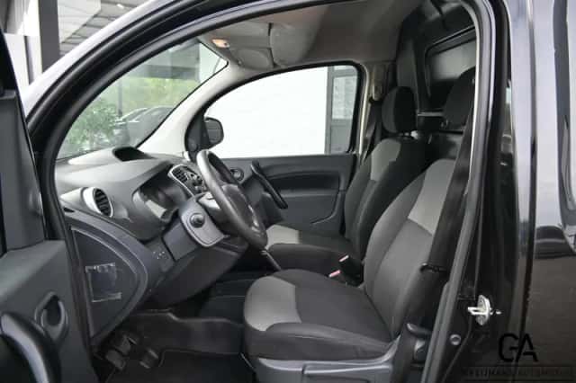 Renault Kangoo (2020) thumbnail 3