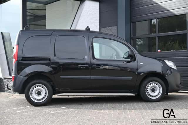 Renault Kangoo (2020) thumbnail 6