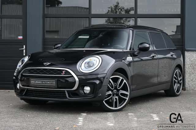 MINI Clubman (2019) thumbnail 1