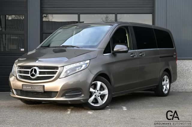 Mercedes-Benz V-Klasse (2017) thumbnail 1