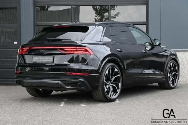 Audi Q8 (2021) thumbnail 2