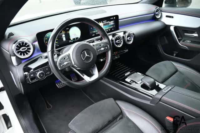Mercedes-Benz CLA-Klasse (2019) thumbnail 3