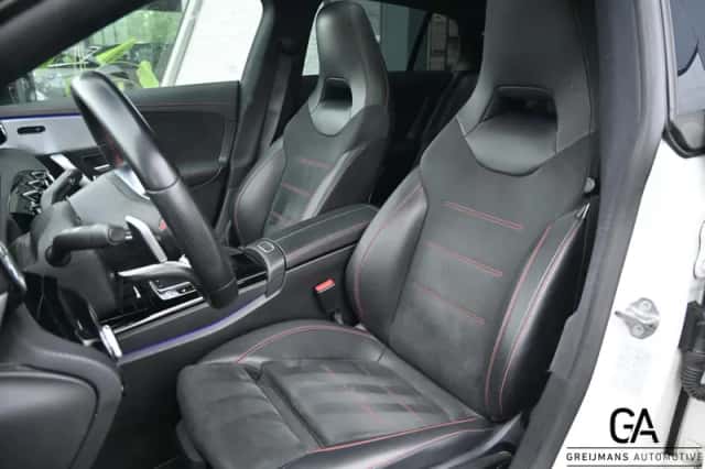Mercedes-Benz CLA-Klasse (2019) thumbnail 5