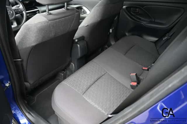 Toyota Yaris Cross (2022) thumbnail 6