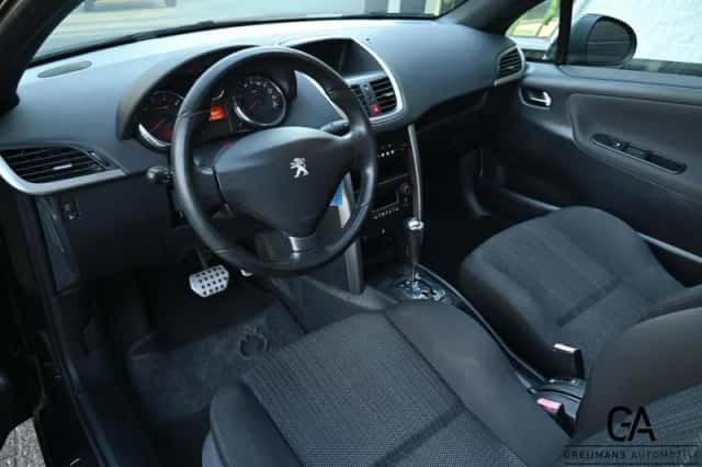 Peugeot 207 (2012) thumbnail 3