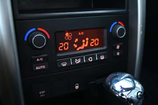 Peugeot 207 (2012) thumbnail 6