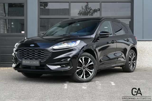 Ford Kuga (2022) thumbnail 1