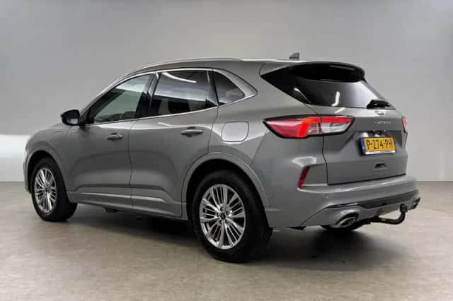 Ford Kuga (2022) thumbnail 3