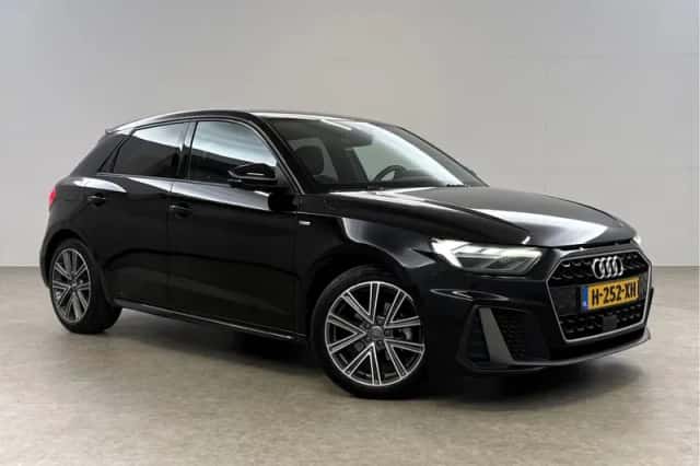 Audi A1 (2020) thumbnail 6