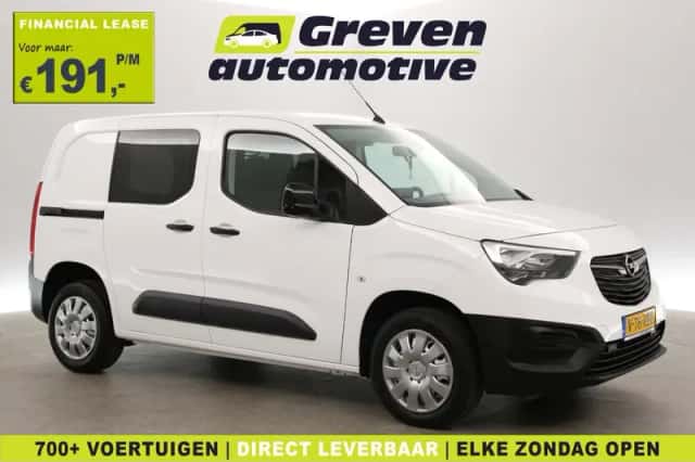 Opel Combo (2022) thumbnail 1