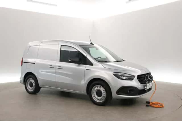 Mercedes-Benz eCitan (2025) thumbnail 6
