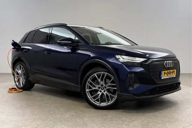 Audi Q4 e-tron (2022) thumbnail 6