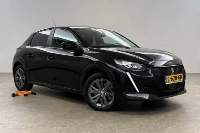 Peugeot e-208 (2021) thumbnail 6