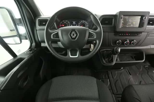 Renault Master (2020) thumbnail 2