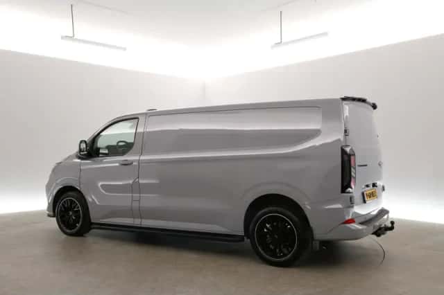 Ford Transit Custom (2024) thumbnail 4