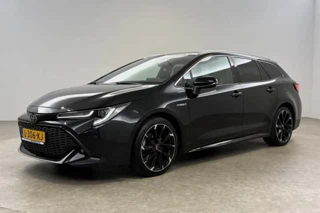 Toyota Corolla (2021) thumbnail 6