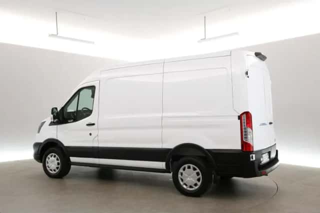 Ford E-Transit (2023) thumbnail 4