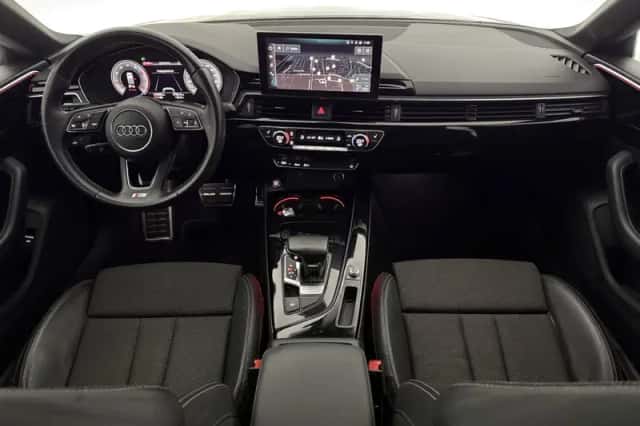 Audi A5 (2021) thumbnail 2