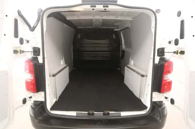 Opel Vivaro-e (2022) thumbnail 3