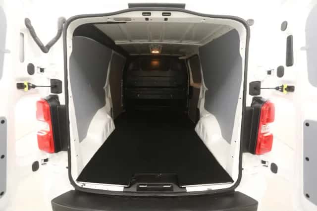 Opel Vivaro (2020) thumbnail 3