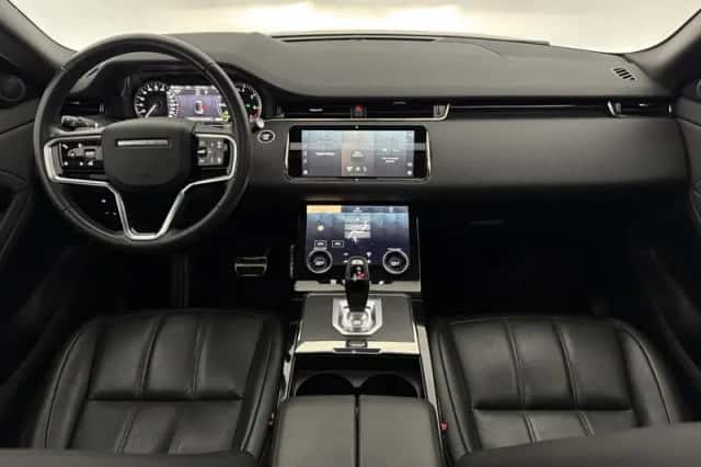 Land Rover Range Rover Evoque (2022) thumbnail 2