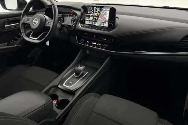 Nissan Qashqai (2022) thumbnail 4