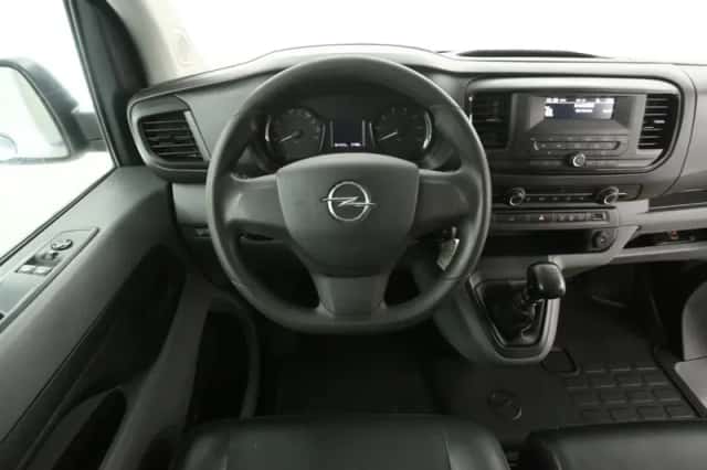 Opel Vivaro (2021) thumbnail 2