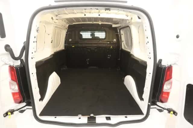 Peugeot Partner (2021) thumbnail 3