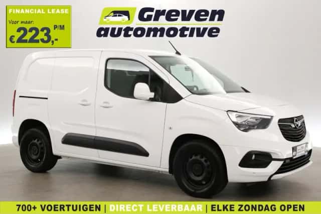 Opel Combo (2021) thumbnail 1