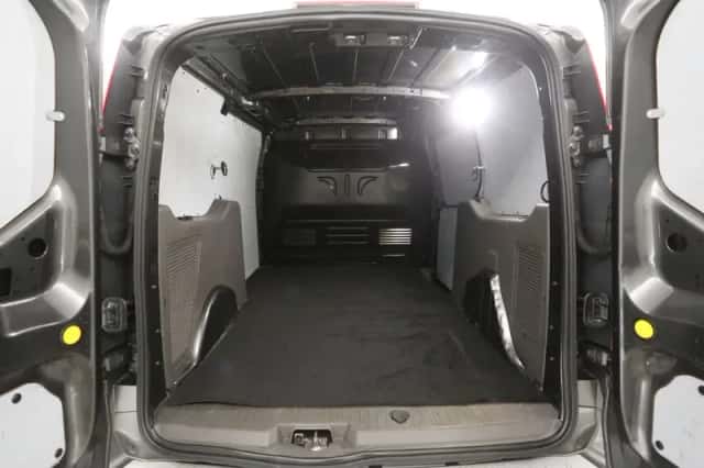 Ford Transit Connect (2021) thumbnail 3