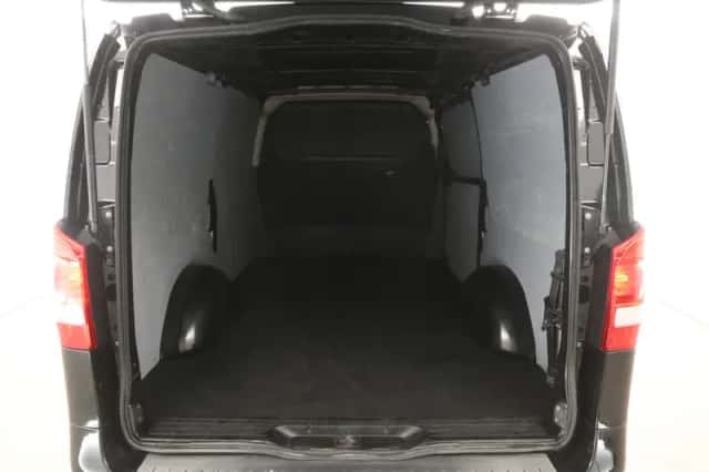 Mercedes-Benz Vito (2019) thumbnail 3