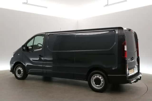 Renault Trafic (2021) thumbnail 4