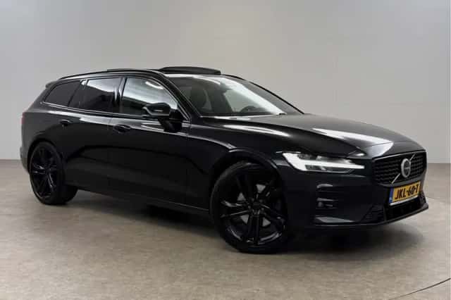Volvo V60 (2022) thumbnail 6