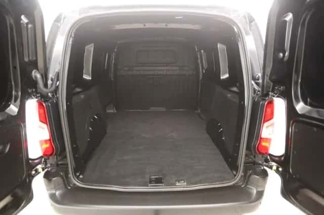Opel Combo (2022) thumbnail 3