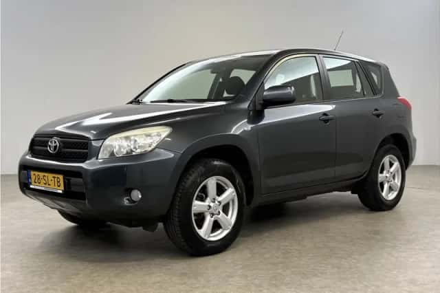 Toyota RAV4 (2006) thumbnail 6