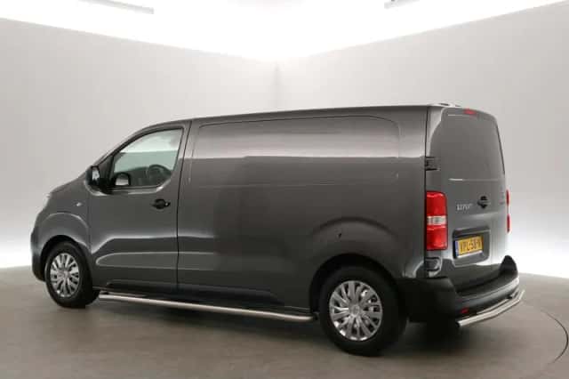 Peugeot Expert (2022) thumbnail 4