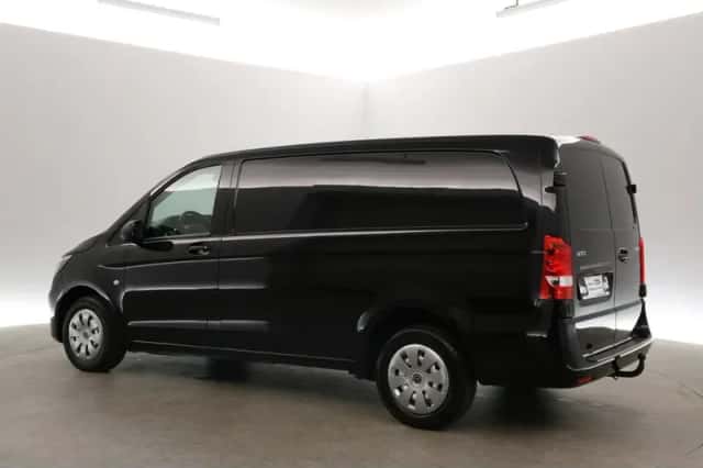 Mercedes-Benz Vito (2022) thumbnail 4