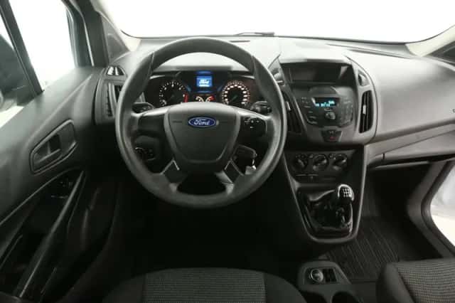 Ford Transit Connect (2016) thumbnail 2