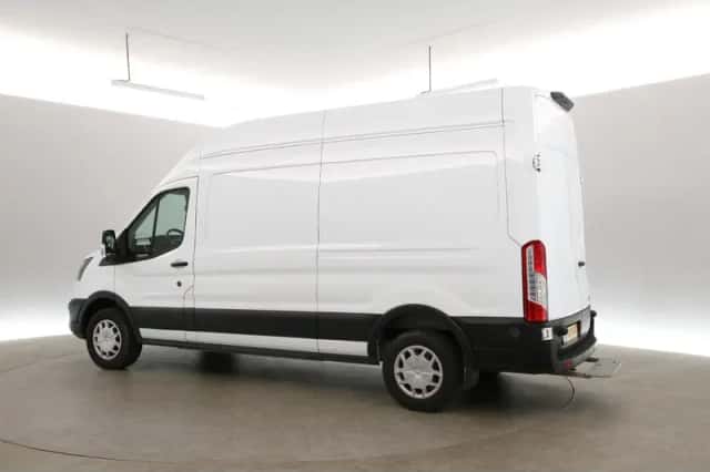 Ford E-Transit (2023) thumbnail 3