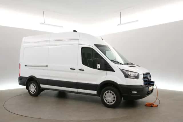 Ford E-Transit (2023) thumbnail 6