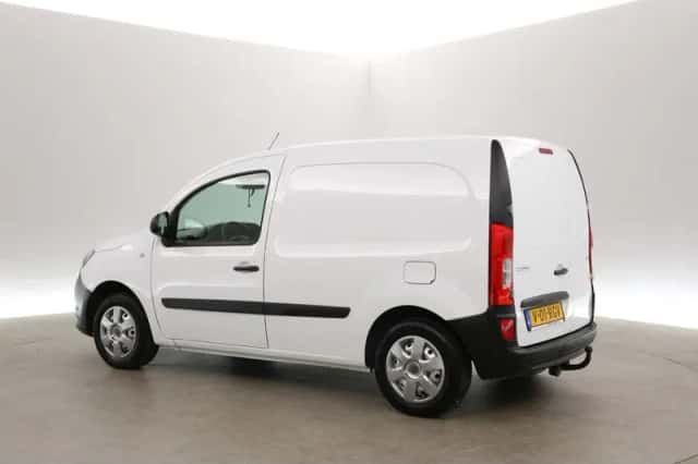 Mercedes-Benz Citan (2021) thumbnail 4