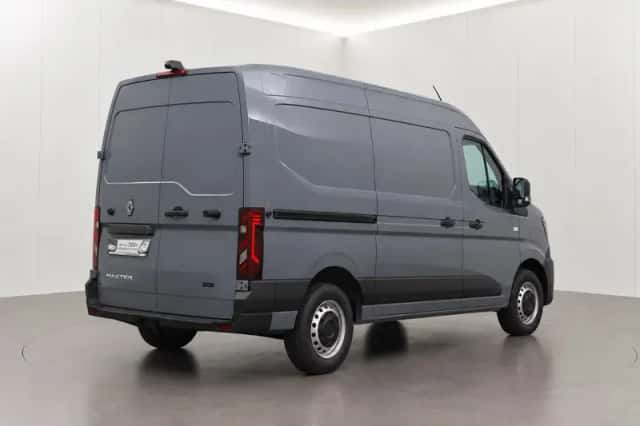 Renault Master (2026) thumbnail 2
