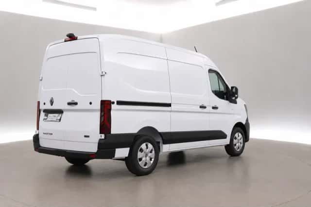 Renault Master (2026) thumbnail 2