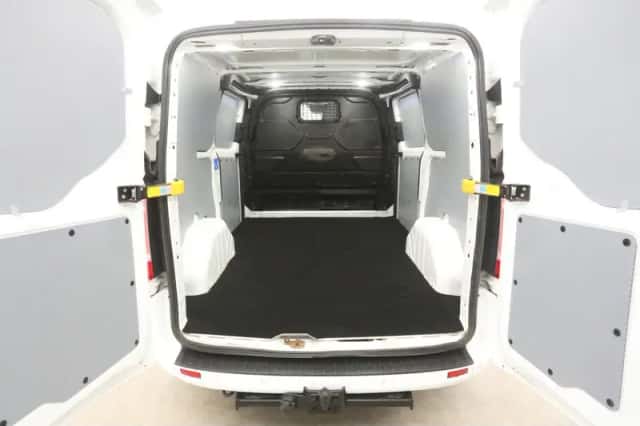 Ford Transit Custom (2022) thumbnail 3
